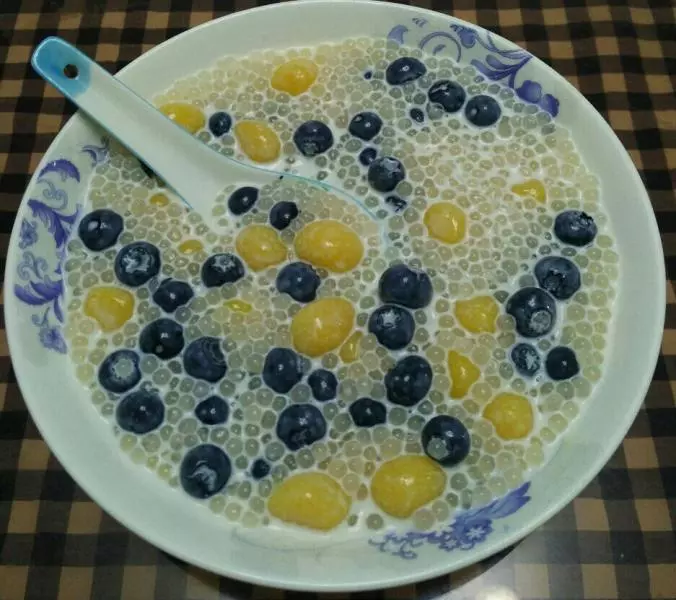 藍莓南瓜芋圓椰汁西米露
