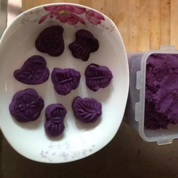 紫薯桂花豆沙糕