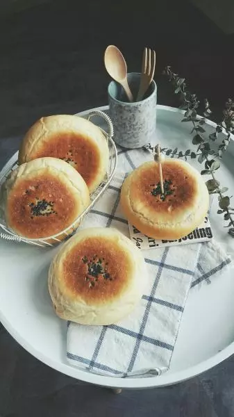 天然酵母麵包（日式紅豆包）