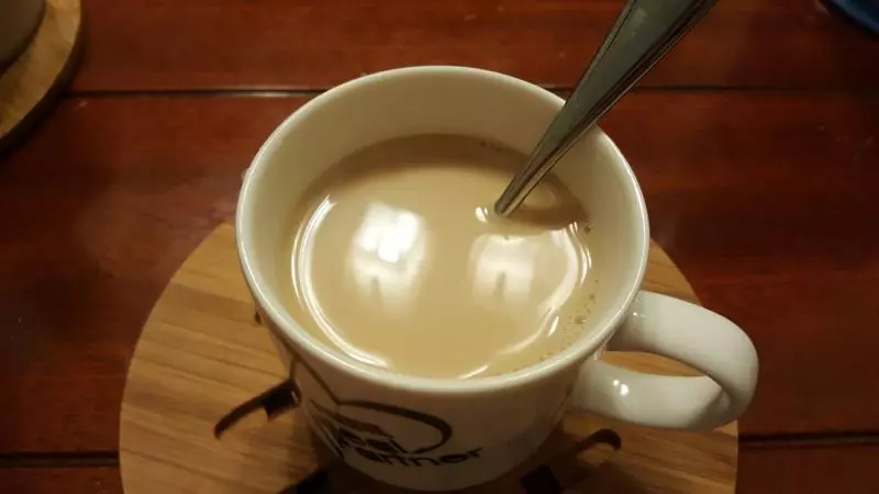 自製玫瑰奶茶