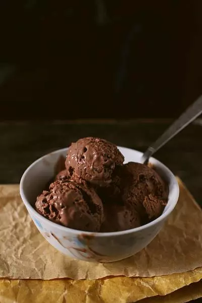 至尊巧克力冰淇淋 不用吃生雞蛋