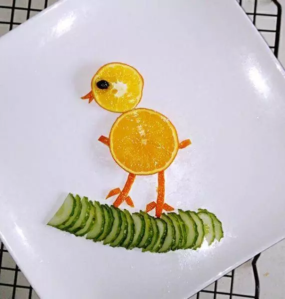 蔬果拼盤——可愛的小雞