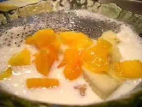 芒果椰汁西米紅豆碎冰