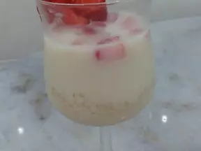 草莓沙谷奶凍