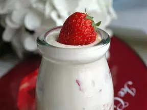 草莓芝士布丁