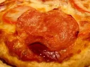 自製Pepperoni皮薩