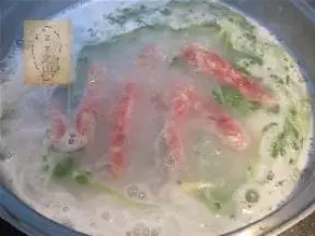 米湯火鍋