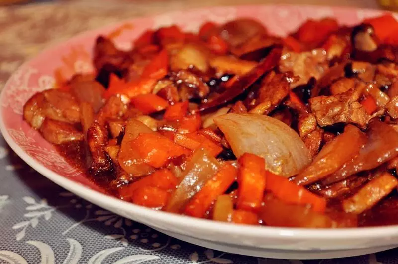 胡蘿蔔香菇炒肉片