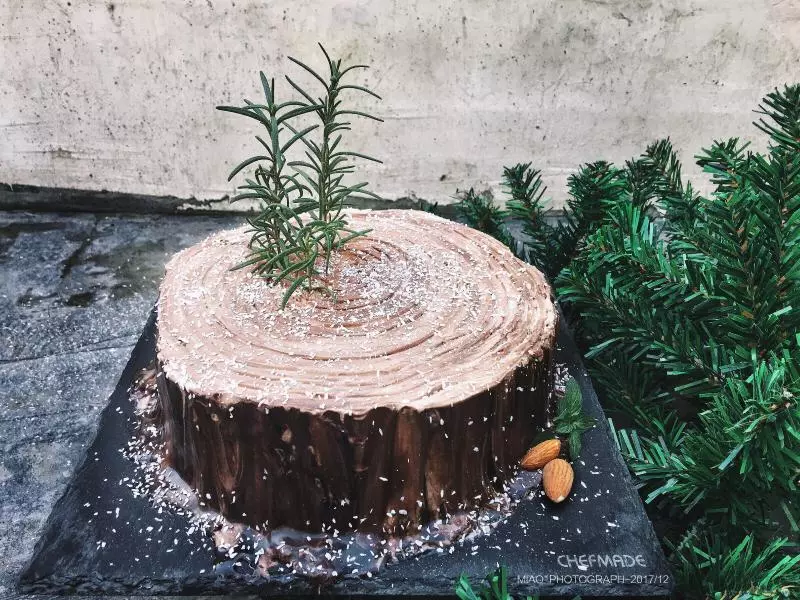 樹樁蛋糕