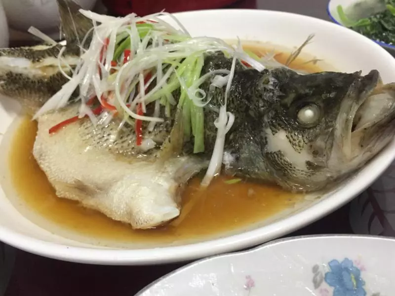 清蒸鱸魚（鯿魚）