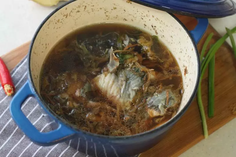 乾菜鲶魚湯