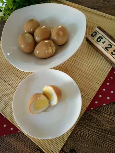 滷雞蛋