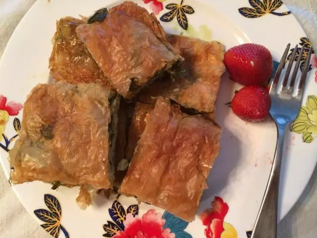 希臘菠菜餅（Pitta)
