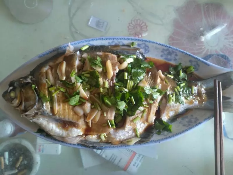 清蒸蒜香魚