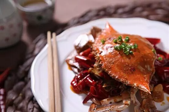 自動烹飪鍋簡單做香辣蟹