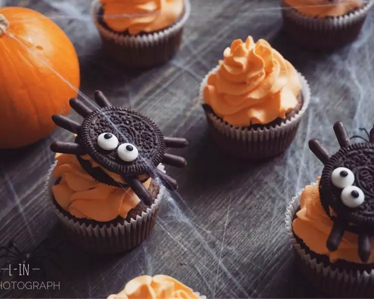 萬聖節的蜘蛛杯子蛋糕 ?️Spider Cupcakes