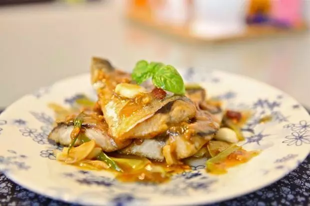 潮州酸梅黃豆醬煮鯖魚