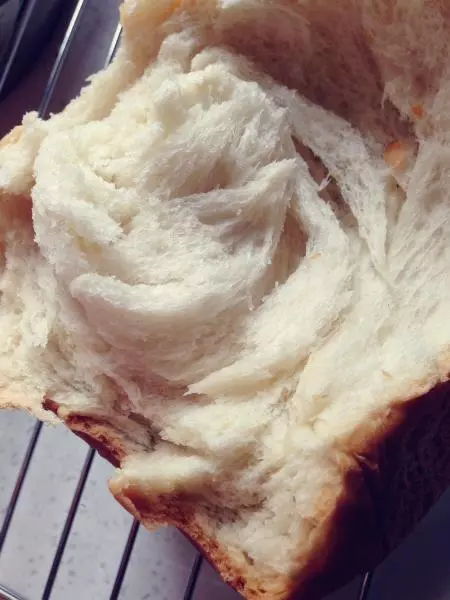 可以拉絲超級柔軟的麵包機版麵包?