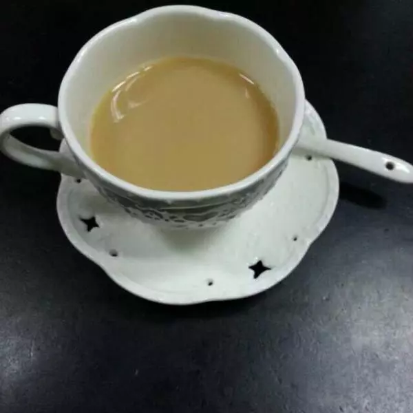 手工沖奶茶