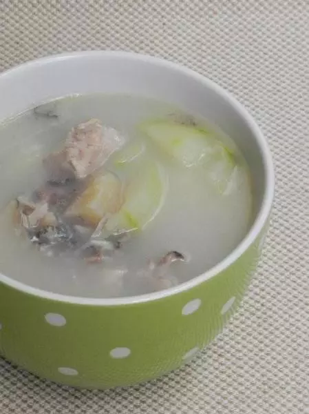 節瓜粉葛鯽魚湯