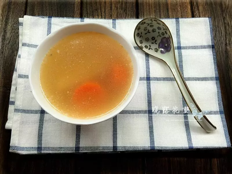 粉葛紅蘿蔔鯽魚湯