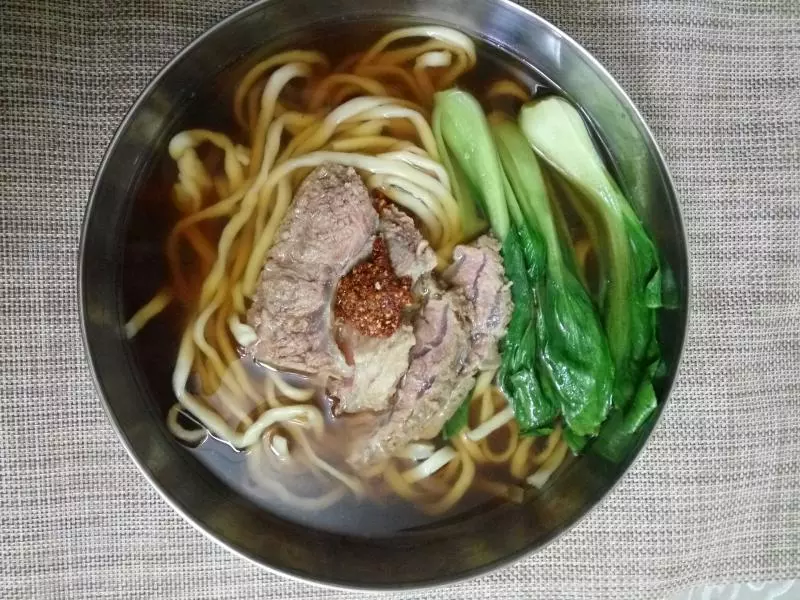 牛肉湯麵