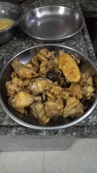 粵食越知味-冬菇燜雞