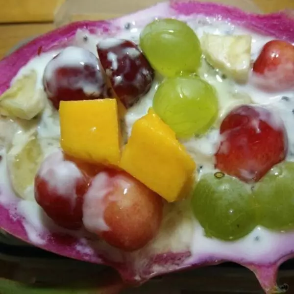 火龍果酸奶營養早餐