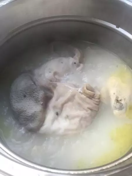 胡椒豬肚雞湯