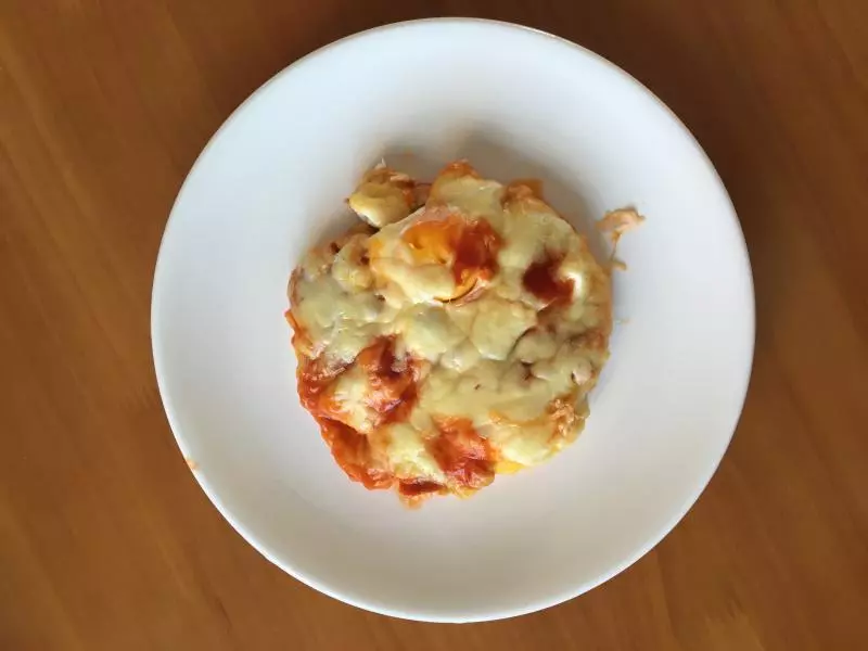 香腸奶酪烘蛋：用微波爐都可以做出美味的早餐！！！
