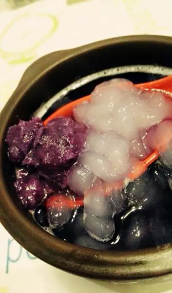 雪蛤紫薯湯