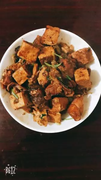 豆腐燒兔肉