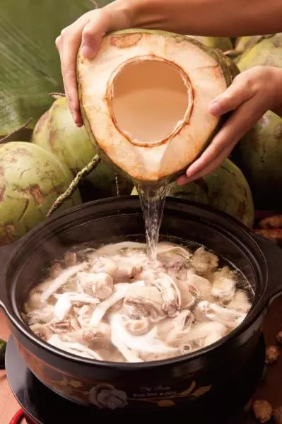 椰子雞火鍋