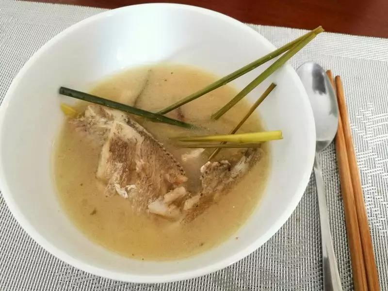 東南亞風味鮮黃魚湯