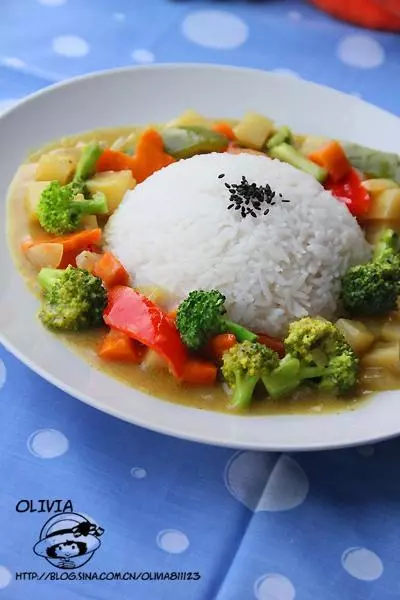 椰香咖喱蔬菜燴飯
