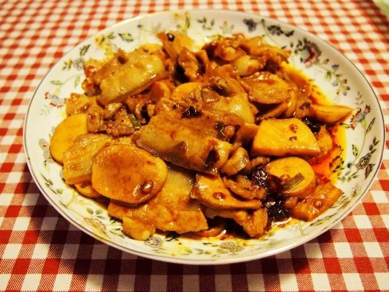 豆豉醬蘑菇炒肉