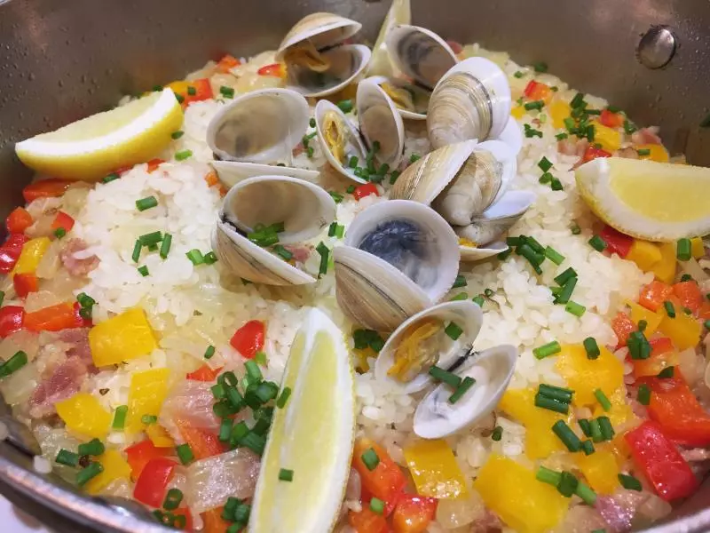 清酒蛤蜊大鍋飯（日式paella）
