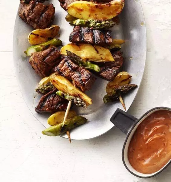 土耳其燒烤（kebab）-土豆蘆筍烤牛裡脊