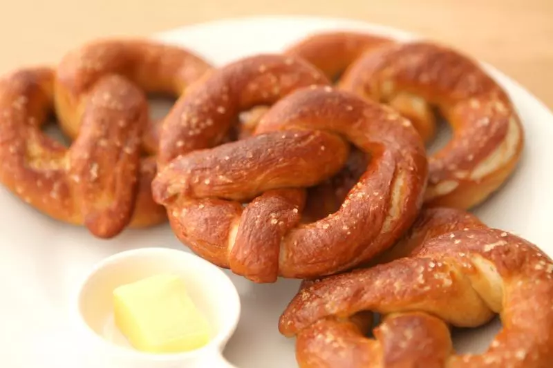 【鹼水麵包】家庭版pretzel視頻菜譜