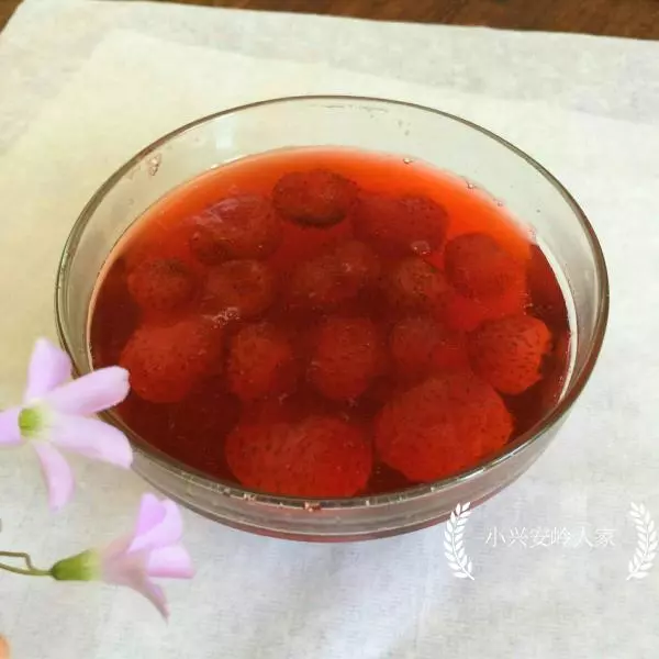 草莓罐頭