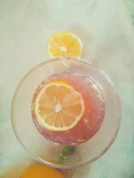 葡萄檸檬汁