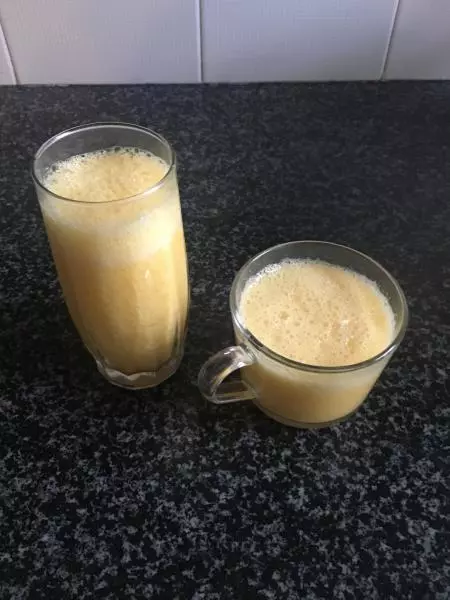菠蘿芒果汁