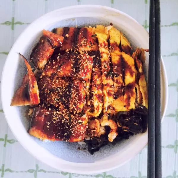 單身午餐—蒲燒鰻魚飯