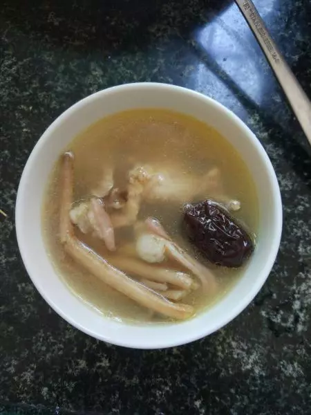 茶樹菇豬肚雞湯
