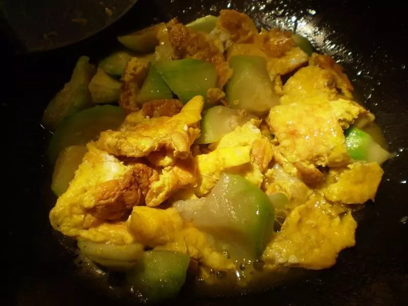 絲瓜炒土雞蛋