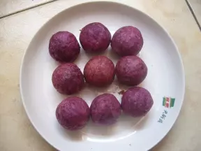 紫薯小丸子