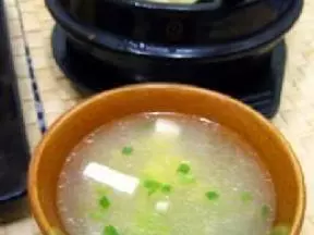 豬骨白菜豆腐湯