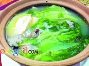 生菜鯪魚球湯