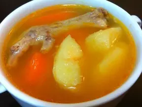 番茄蘿蔔湯