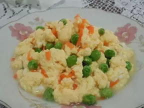 水炒青豆胡蘿蔔雞蛋